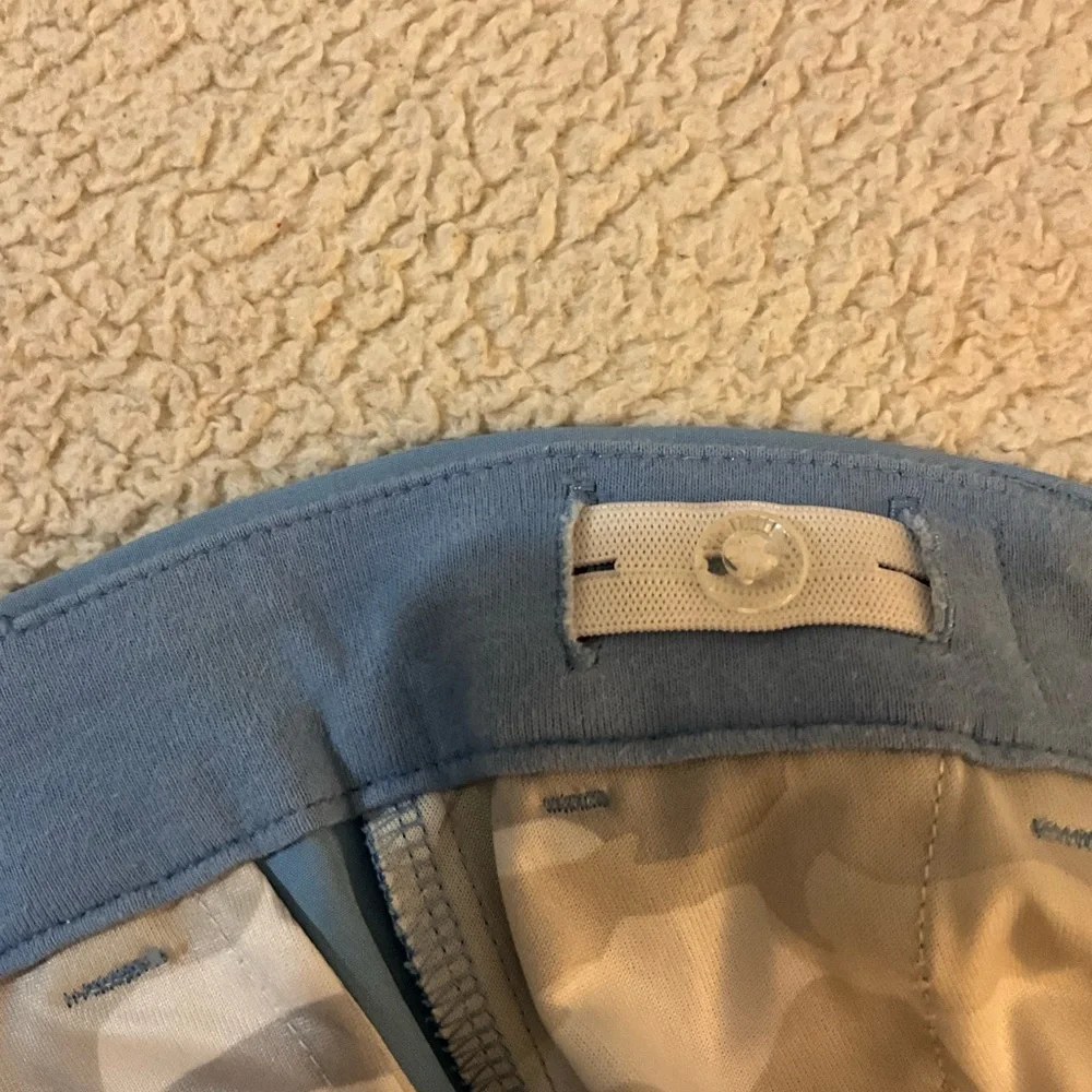 Vineyard Vines Sky Blue Performance pants size 12 - Picture 6 of 6
